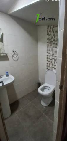 Երկու հարկանի տուն Պարույր Սևակ թաղամաս 6-րդ փողոցում Ավանում, 152 ք.մ., 2 սանհանգույց