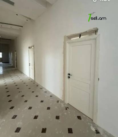 Բազմաֆունկցիոնալ գույք Շիրազի փողոցում Աջափնյակում, 600 քմ