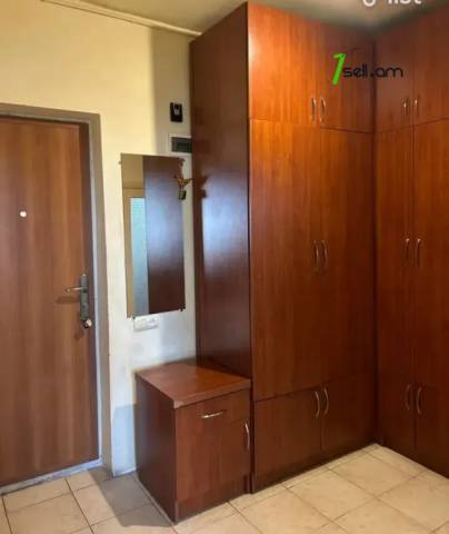 2 սենյականոց բնակարան Ակսել Բակունցի փողոցում, 58 քմ, 7/9 հարկ, մասնակի վերանորոգում