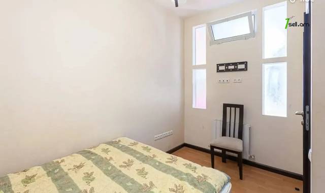 3 սենյականոց բնակարան նորակառույց շենքում Մամիկոնյանց փողոցում, 75 ք.մ., նախավերջին հարկ