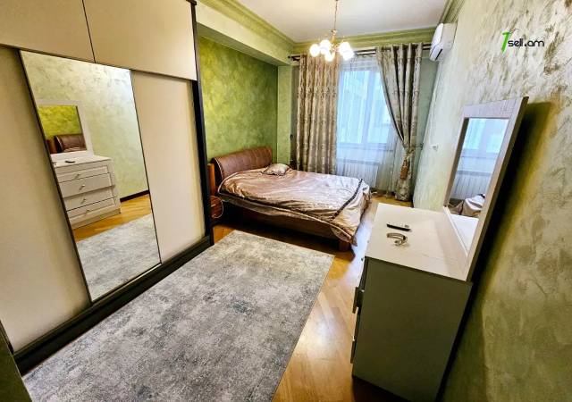 Ընդարձակ 5 սենյականոց բնակարան նորակառույց շենքում, Buzand St, 260 ք.մ., 3+ սանհանգույց