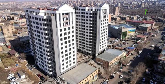 2 սենյականոց բնակարան նորակառույց շենքում Պարույր Սևակի փողոցում, 54 ք.մ., բարձր առաստաղներ