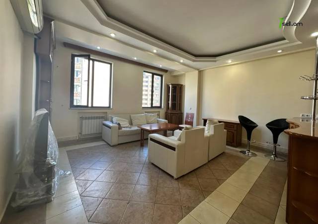 2 սենյականոց բնակարան Սարյանի փողոցում, 66 ք.մ., 3/6 հարկ, բարձր առաստաղներ, կապիտալ վերանորոգված