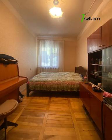 3 սենյականոց բնակարան, Դավթաշեն 3-րդ թաղամաս, 101 քմ, 1/9 հարկ, 2 սանհանգույց, մասնակի վերանորոգում