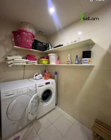 4 սենյականոց բնակարան նորակառույց շենքում Վերին Անտառային փողոցում, 176 ք.մ., 3+ սանհանգույց