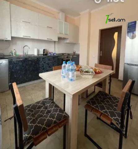 Երկու հարկանի քարե տուն, P. Sevak St Ավանում, 180 ք.մ., 3+ սանհանգույց