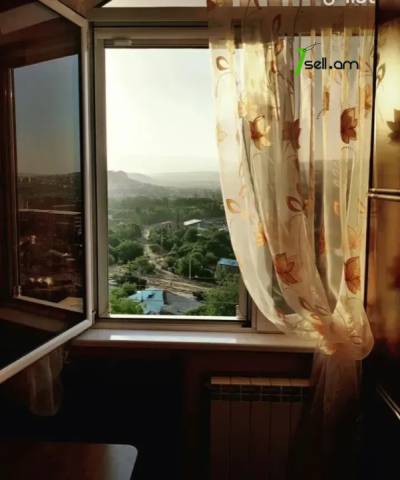 3 սենյականոց բնակարան Զաքարիա Քանաքեռցու փողոցում, 85 ք.մ., 7/11 հարկ, կապիտալ վերանորոգված