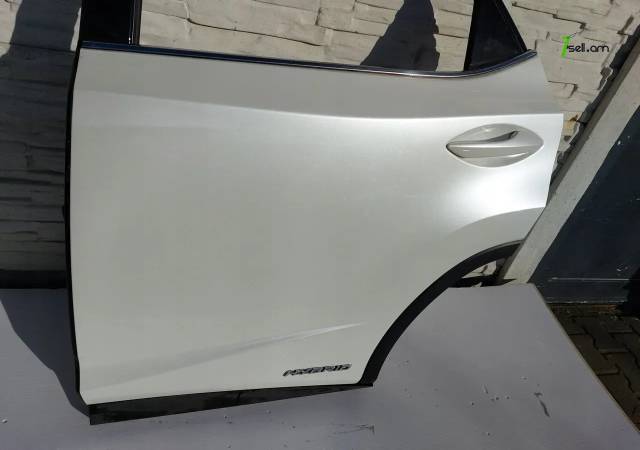 Lexus RX հետևի ձախ դուռ 2016-2024