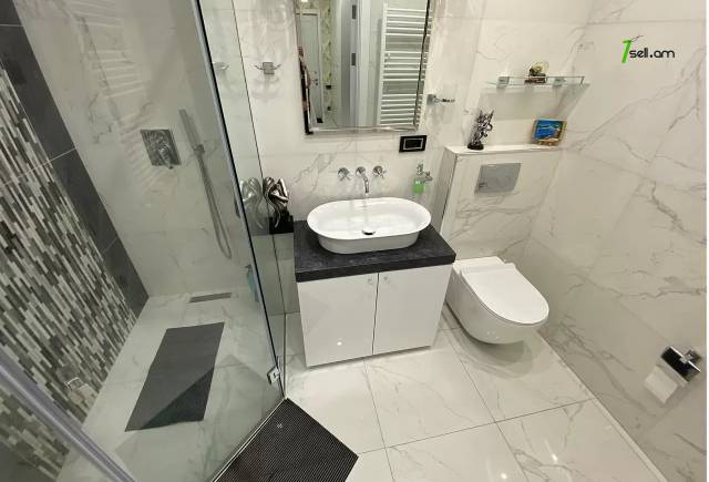 3 սենյականոց բնակարան նորակառույց շենքում Վերին Անտառային փողոցում, 147 քմ, 2 սանհանգույց