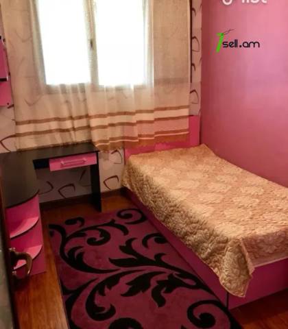 3 սենյականոց բնակարան Սարյան փողոցում, 70 քմ, 6/9 հարկ, կապիտալ վերանորոգված, քարե շենք