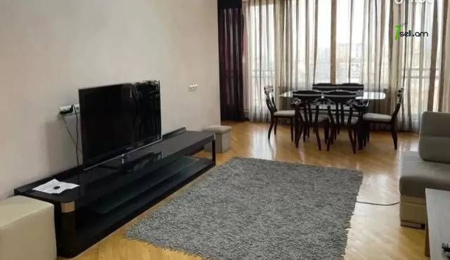 4 սենյականոց բնակարան նորակառույց շենքում Գյուլբենկյան փողոցում, 120 ք.մ., 2 սանհանգույց