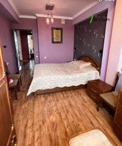 3 սենյականոց բնակարան Սասունցի Դավթի փողոցում, 90 ք.մ., 2 սանհանգույց, կապիտալ վերանորոգված