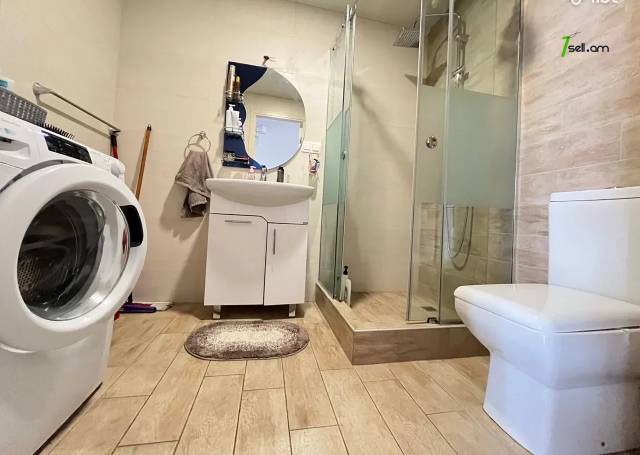 3 սենյականոց բնակարան նորակառույց շենքում Մարո Մարգարյան փողոցում, 59 ք.մ., բարձր առաստաղներ