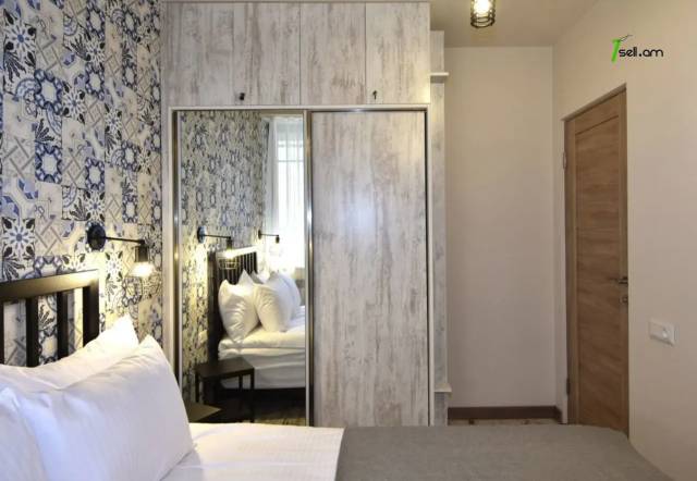 2 սենյականոց բնակարան Աղայան փողոցում, 48 ք.մ., 7/9 հարկ, դիզայներական ոճով վերանորոգված