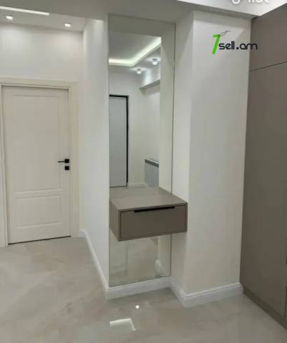 2 սենյականոց բնակարան նորակառույց շենքում Լենինգրադյան փողոցում, 67 ք.մ., 12/14 հարկ