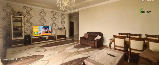 Երկու հարկանի տուն Պետրոս Դուրյանի փողոցում Ավանում, 330 քմ, 2 սանհանգույց, կապիտալ վերանորոգված