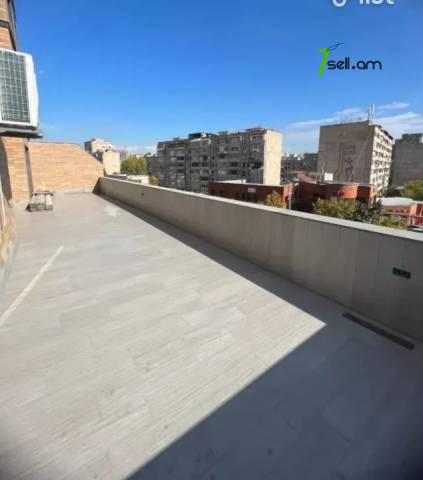 Ընդարձակ 4 սենյականոց բնակարան նորակառույց շենքում Տիգրան Պետրոսյան փողոցում, 277 ք.մ., 2/9 հարկ