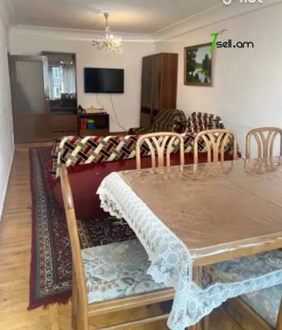 3 սենյականոց բնակարան Դավիթ Մալյան փողոցում, 96 ք.մ., նախավերջին հարկ, կոսմետիկ վերանորոգում