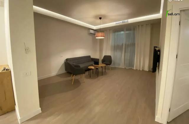 2 սենյականոց բնակարան նորակառույց շենքում Օրբելի եղբայրների փողոցում, 77 ք.մ., 3/15 հարկ