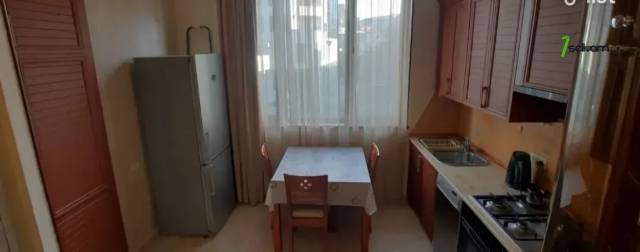 3 սենյականոց բնակարան Թումանյան փողոցում, 80 ք.մ., բարձր առաստաղներ, նախավերջին հարկ