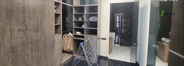 2 սենյականոց բնակարան նորակառույց շենքում Վերին Անտառային փողոցում, 93 ք.մ., 2 սանհանգույց