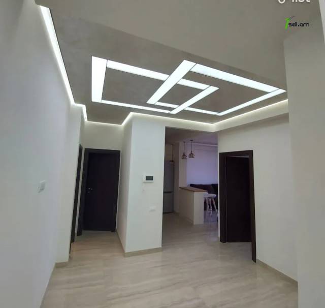 2 սենյականոց բնակարան նորակառույց շենքում Օրբելի եղբայրների փողոցում, 70 ք.մ., 6/14 հարկ