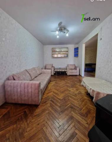 3 սենյականոց բնակարան Մոլդովական փողոցում, 52 ք.մ., 2/5 հարկ, կոսմետիկ վերանորոգում, քարե շենք