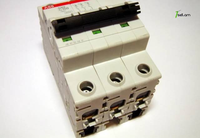 ABB S203-C100 ավտոմատ անջատիչ