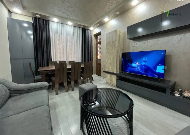 2 սենյականոց բնակարան նորակառույց շենքում Մոնթե Մելքոնյան փողոցում, 58 քմ, 3/17 հարկ