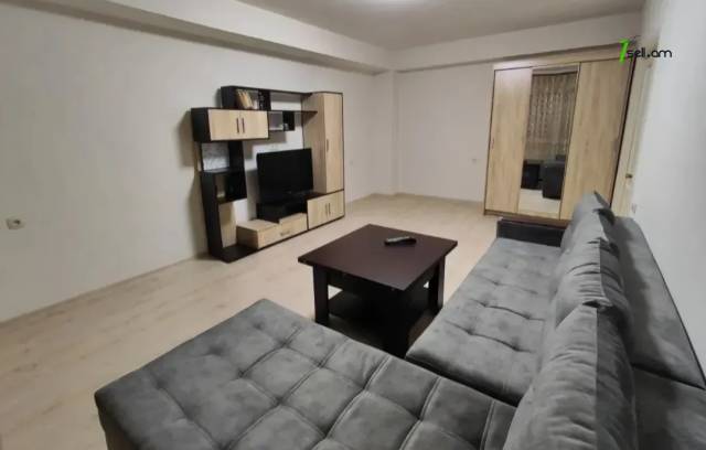 Ընդարձակ 1 սենյականոց բնակարան Իսրայելյան փողոցում, 56 ք.մ., 6/9 հարկ, կապիտալ վերանորոգված