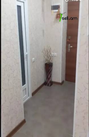 3 սենյականոց բնակարան, Հովհաննիսյան թաղամաս, 64 ք.մ., 7/9 հարկ, կապիտալ վերանորոգված