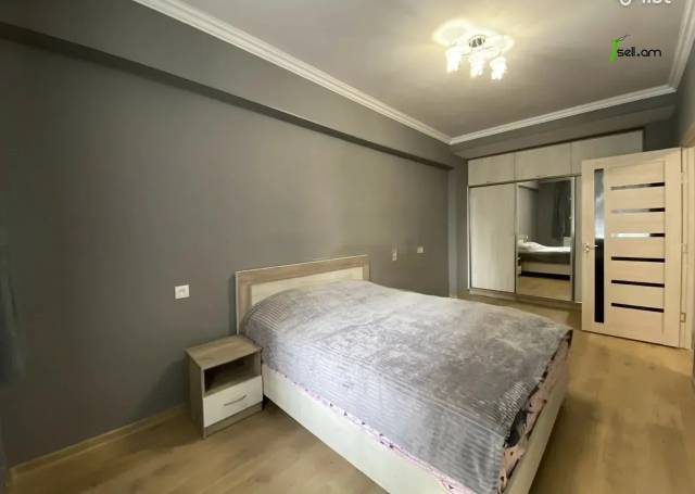 2 սենյականոց բնակարան Կոմիտասի պողոտայում, 40 ք.մ., 1/5 հարկ, դիզայներական ոճով վերանորոգված