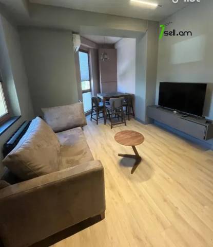 3 սենյականոց բնակարան նորակառույց շենքում Կոմիտասի պողոտայում, 56 ք.մ., 10/15 հարկ, բարձր առաստաղներ