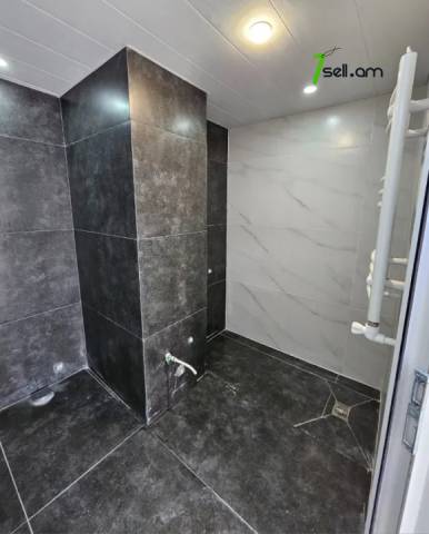 2 սենյականոց բնակարան Այգեստանի 11րդ փողոցում, 84 ք.մ., 4/9 հարկ, կապիտալ վերանորոգված