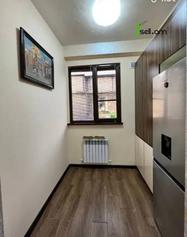 2 սենյականոց բնակարան Դավիթ Բեկի փողոցում, 68 ք.մ., 3/9 հարկ, դիզայներական ոճով վերանորոգված