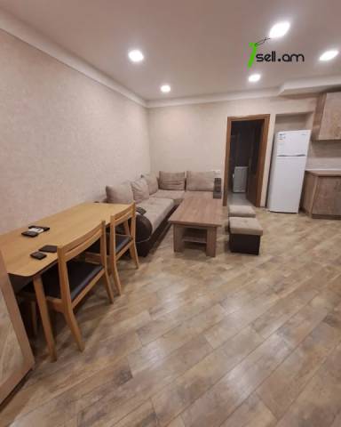 2 սենյականոց բնակարան Մխիթար Հերացի փողոցում, 50 ք.մ., 1/5 հարկ, եվրովերանորոգված, քարե շենք