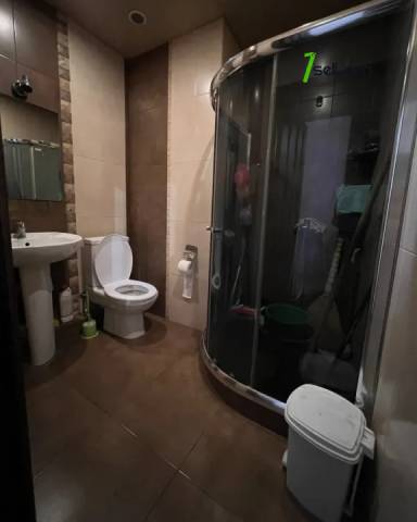 4 սենյականոց բնակարան Մեսրոպ Մաշտոցի պողոտայում, 120 քմ, 2/5 հարկ, բարձր առաստաղներ