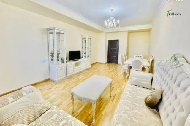 4 սենյականոց բնակարան նորակառույց շենքում Պարույր Սևակի փողոցում, 125 քմ, 9/16 հարկ, 2 սանհանգույց