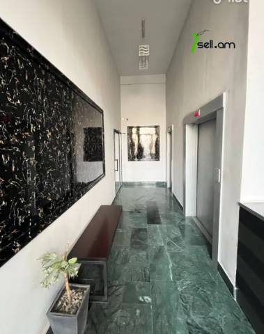 2 սենյականոց բնակարան նորակառույց շենքում, Ծիծեռնակաբերդի խճուղի, 62 ք.մ., 9/11 հարկ