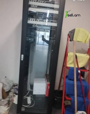 Բազմաֆունկցիոնալ գույք Սայաթ-Նովայի պողոտայում կենտրոնում, 327 ք.մ.