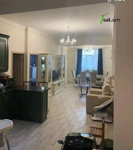 3 սենյականոց բնակարան նորակառույց շենքում Կոմիտասի պողոտայում, 61 ք.մ., 7/16 հարկ, բարձր առաստաղներ