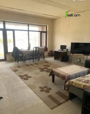 Գրասենյակային տարածք, Սայաթ-Նովա թաղամաս Ավանում, 250 ք.մ.