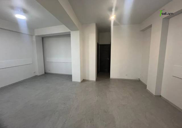 Գրասենյակային տարածք Կոմիտասի պողոտայում Արաբկիրում, 70 քմ