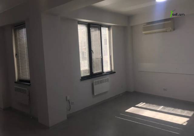 Գրասենյակային տարածք Կոմիտասի պողոտայում Արաբկիրում, 70 քմ