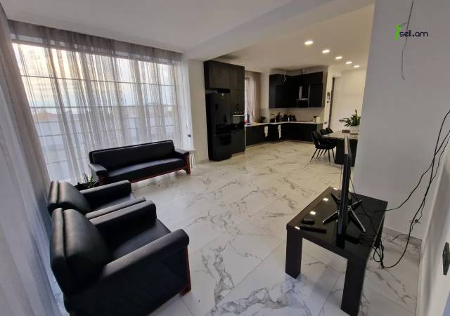 Մեկ հարկանի քարե տուն Նորք Մարաշում, 600 ք.մ., 2 սանհանգույց, դիզայներական ոճով վերանորոգված