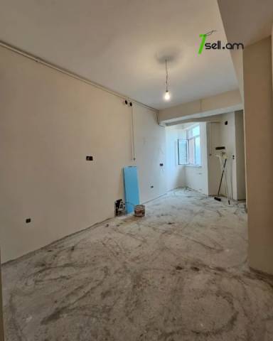 6 սենյականոց բնակարան նորակառույց շենքում Սարի Թաղ 7-րդ փողոցում, 191 ք.մ., 3+ սանհանգույց