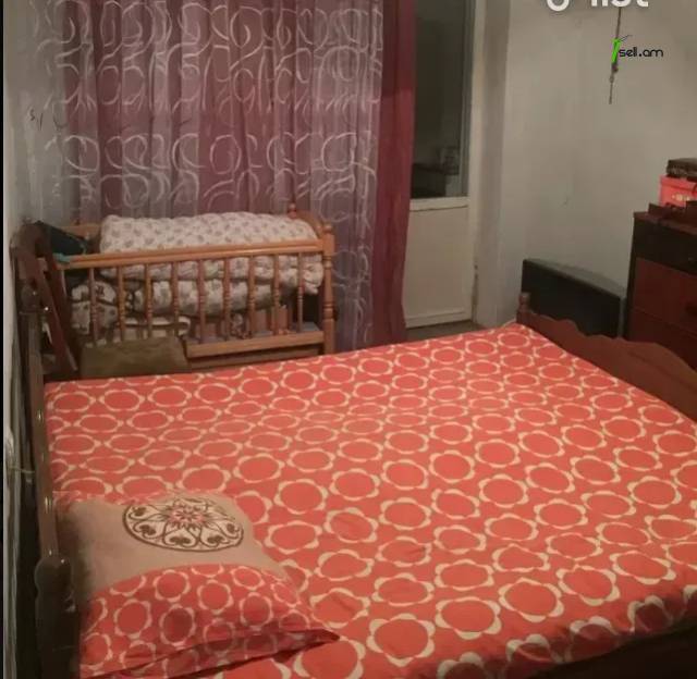 3 սենյականոց բնակարան, Ավան-Առինջ 1-ին միկրոշրջան, 82 ք.մ., 7/9 հարկ, մասնակի վերանորոգում