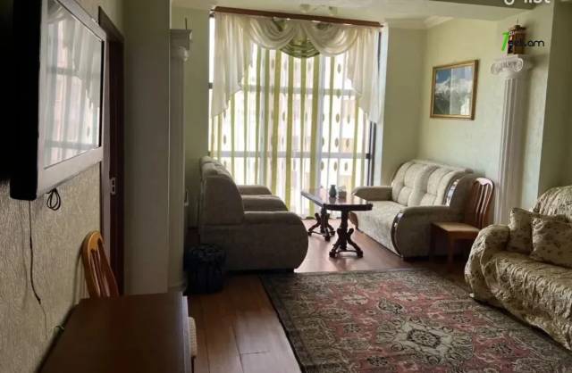 3 սենյականոց բնակարան նորակառույց շենքում Ադոնցի փողոցում, 68 ք.մ., 6/18 հարկ, բարձր առաստաղներ