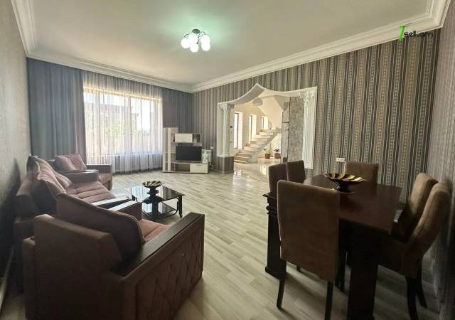 Երկու հարկանի քարե տուն Շահումյանի 16-րդ փողոցում Մալաթիա Սեբաստիայում, 500 քմ, 2 սանհանգույց