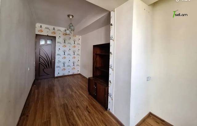 4 սենյականոց բնակարան Դավթաշենում, 107 քմ, 8/16 հարկ, 2 սանհանգույց, կապիտալ վերանորոգված